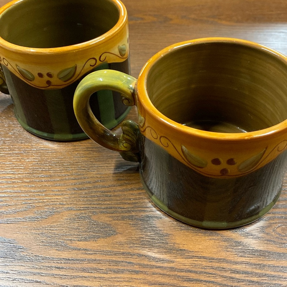 Chocolate Berries Demdaco 2002 mugs
